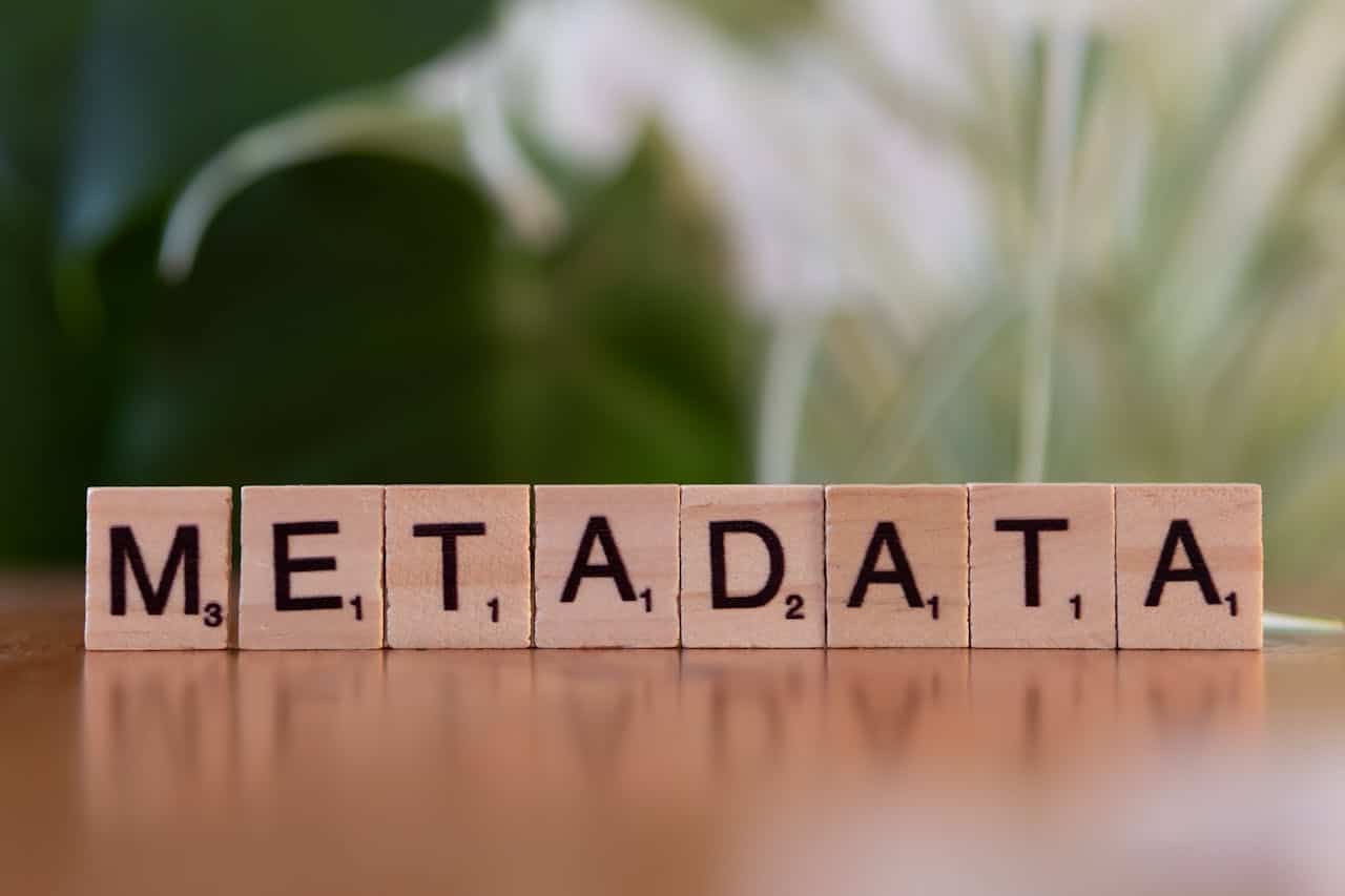 χρήση σωστών keywords